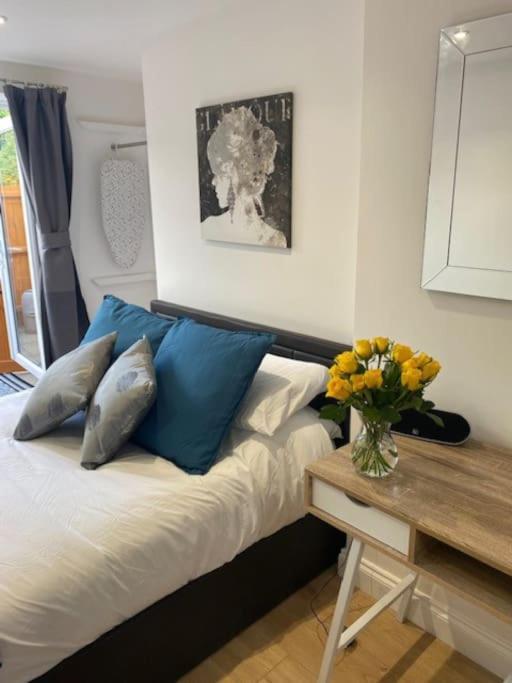Stylish 1 Bedroom Studio Outdoor Area And Hot Tub Bournemouth Exteriér fotografie